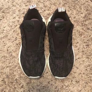 Adidas 🎀PINK & BLACK camo 3 STRIPE BOOSTS🎀